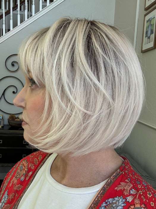Sing | Synthetic Lace Front Wig (Mono Part)