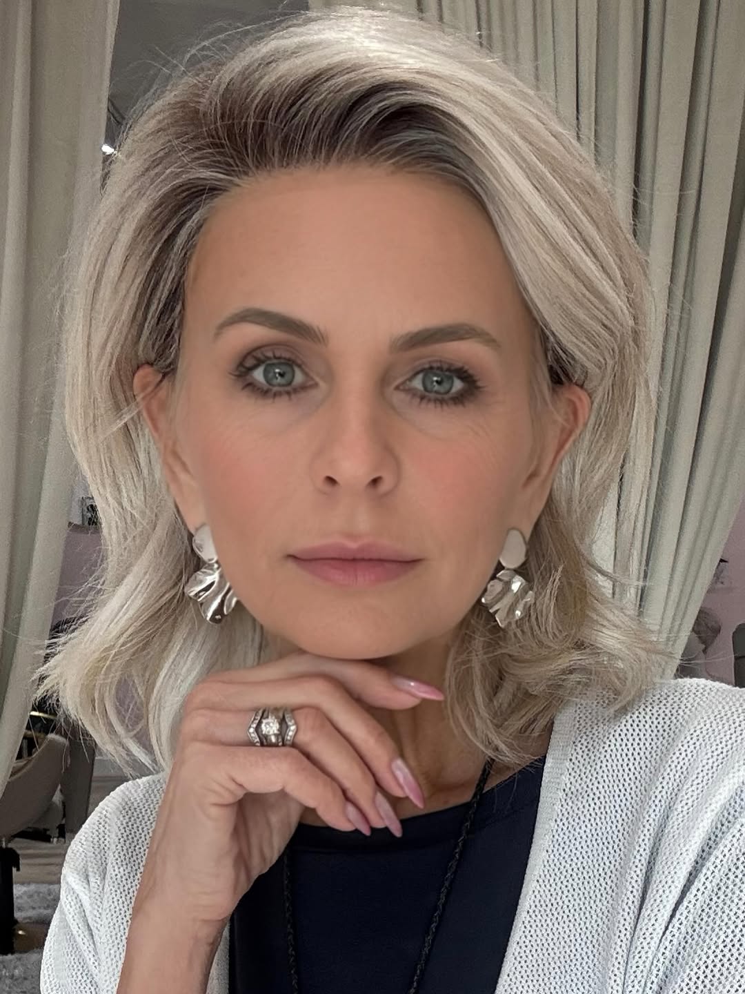 Farren | Synthetic Lace Front Wig (Hand Tied)
