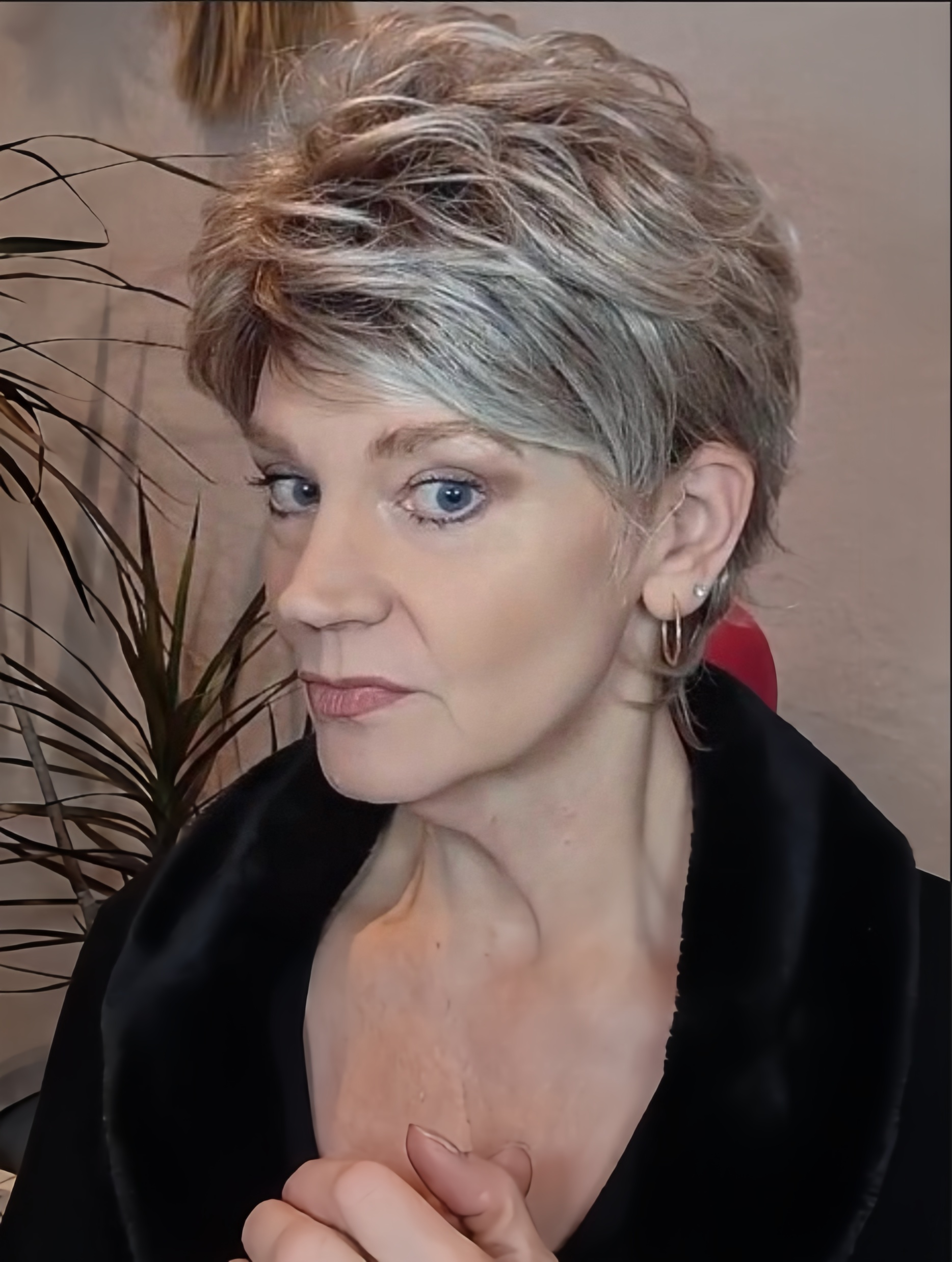 Short Cutest Elegant Wig