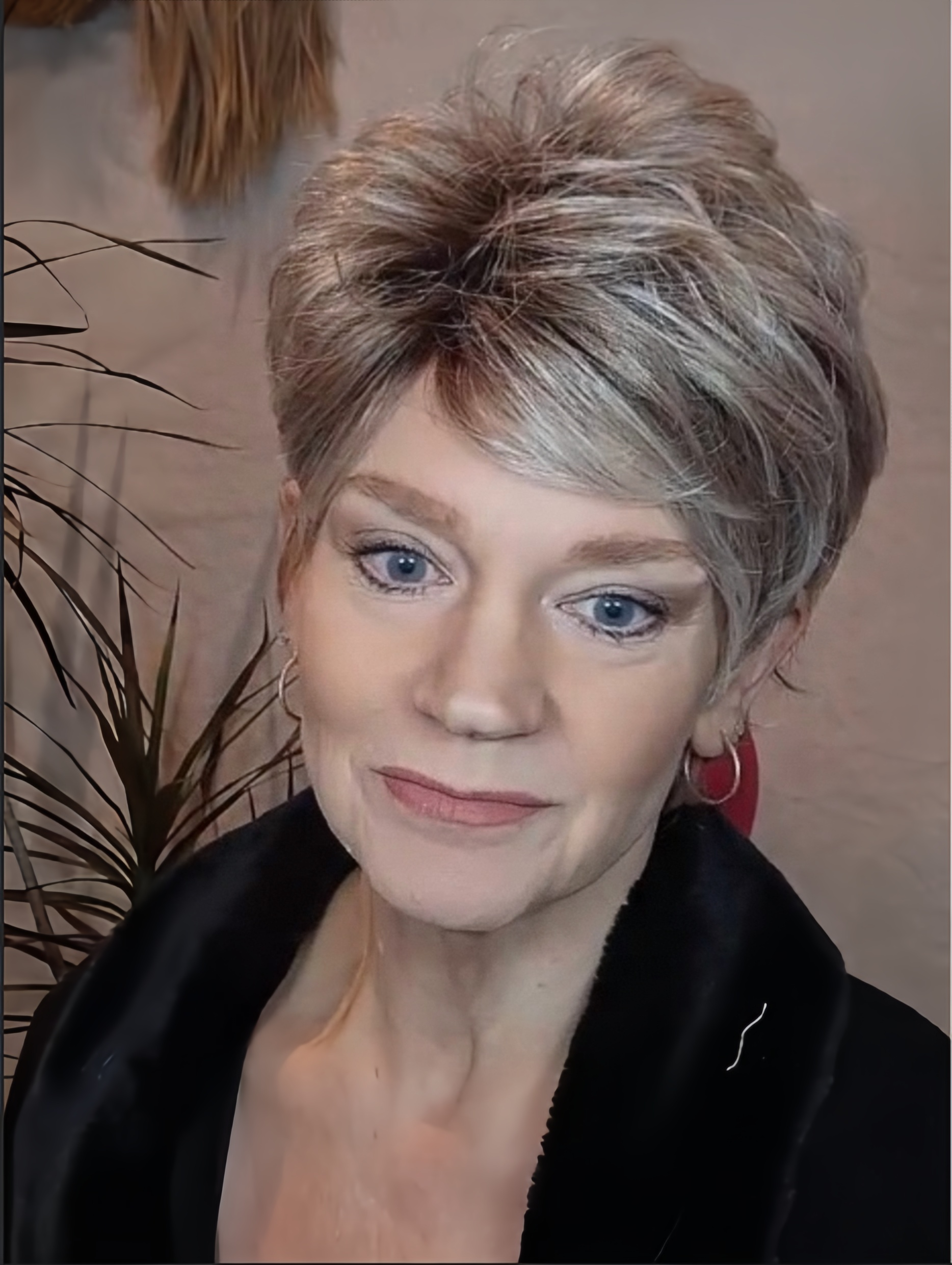 Short Cutest Elegant Wig