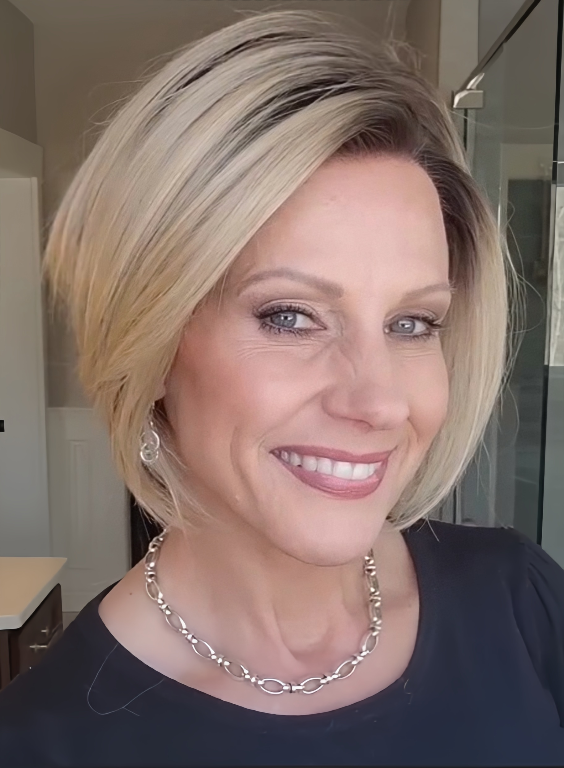 Raquel Welch  Let's Rendezvous | Synthetic Lace Front Wig