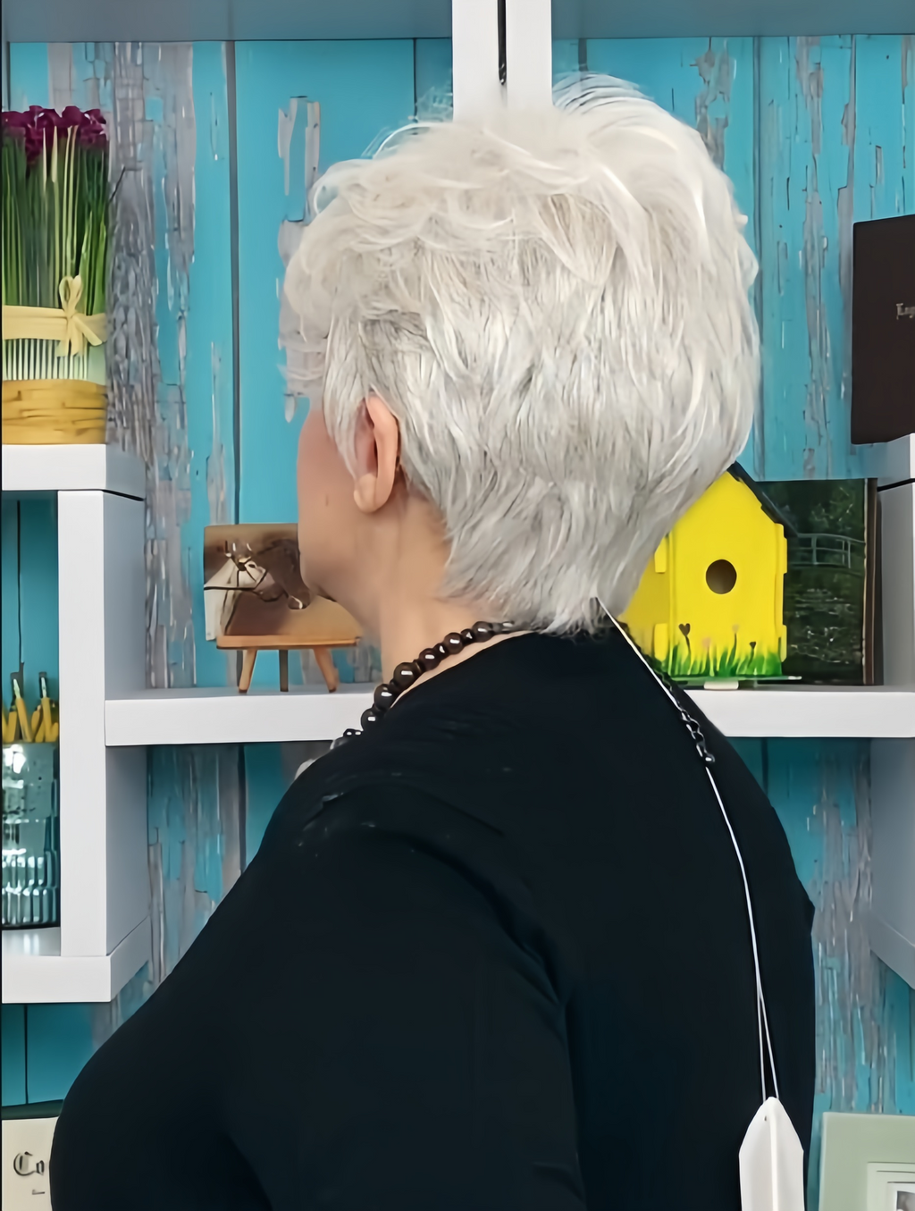 Gabor  Out The Door | Synthetic Lace Front Wig (Basic)