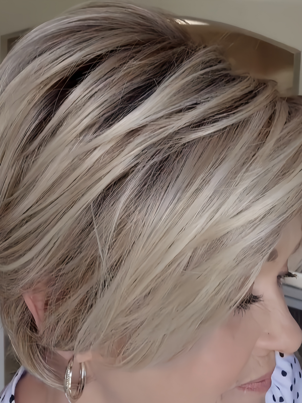 Raquel Welch  Posh Premiere | Synthetic Lace Front Wig (Hand-Tied)