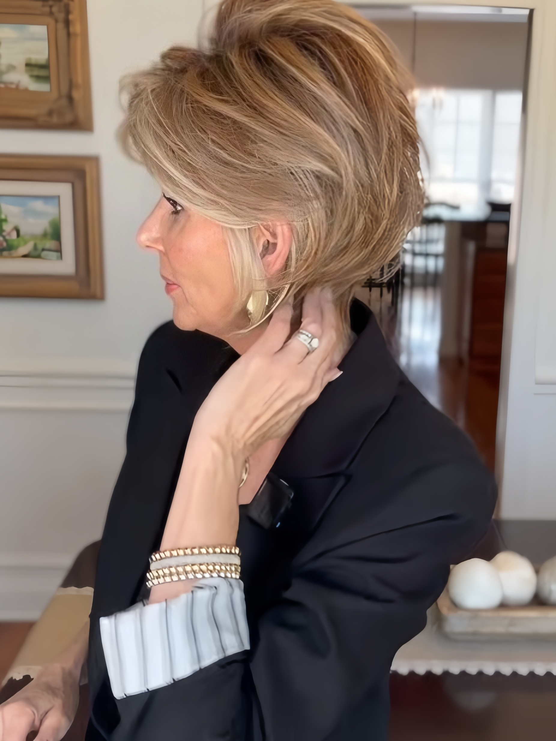 Raquel Welch In Charge | HF Synthetic Lace Front Wig