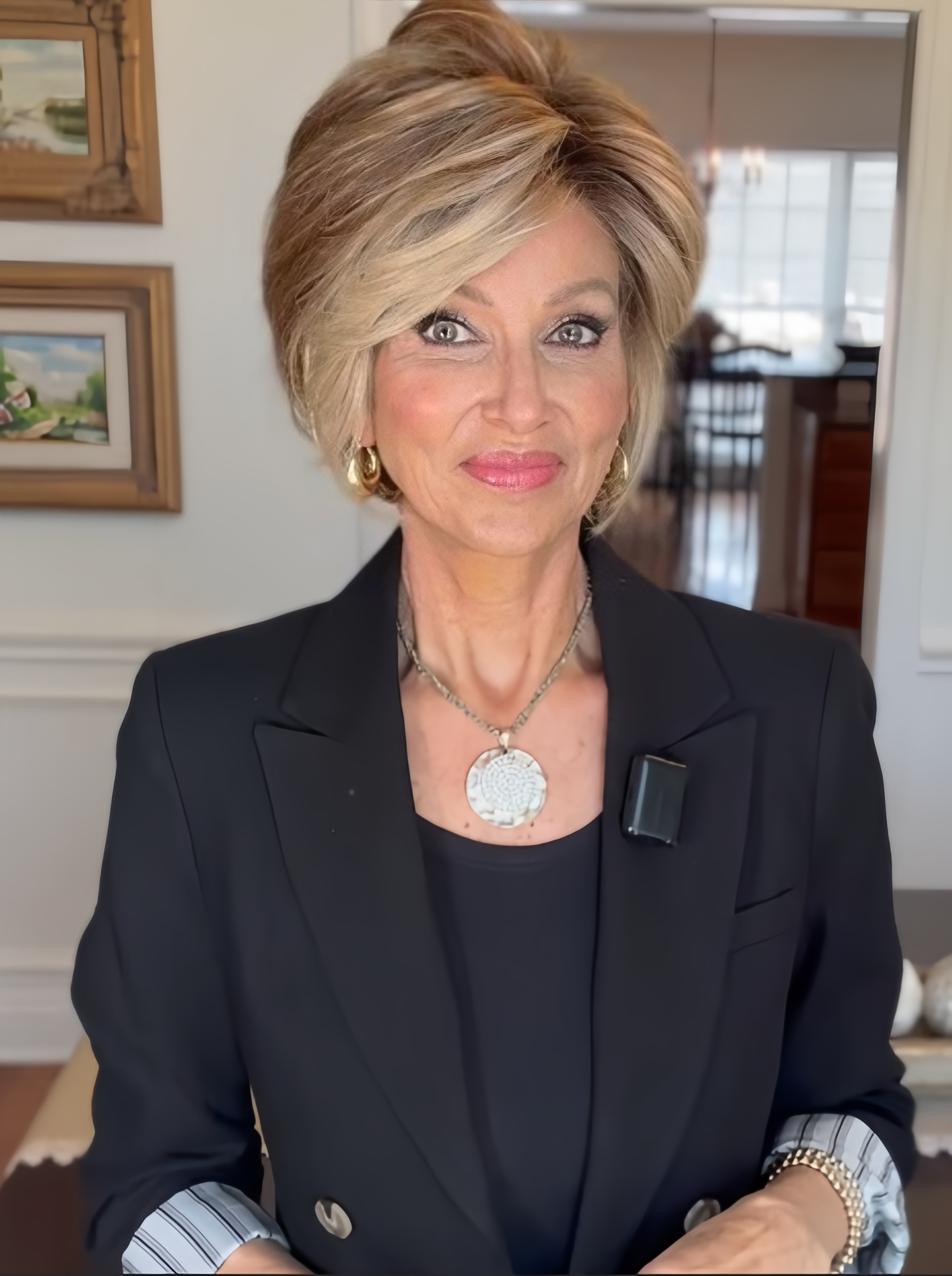Raquel Welch In Charge | HF Synthetic Lace Front Wig