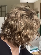 Onda | Synthetic Lace Front Wig (Mono Part)