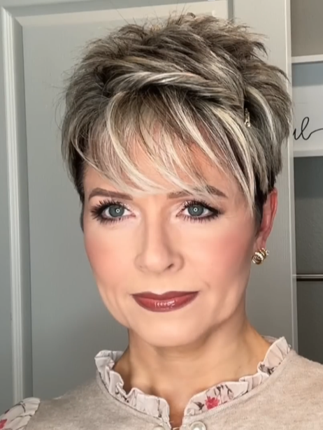 Deep Part Pixie Wig