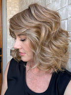 Raquel Welch  Editor's Pick Elite | HF Synthetic Lace Front Wig (Mono Top)