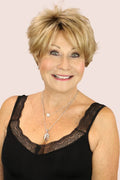 Cristi w/ Roots (short wig)