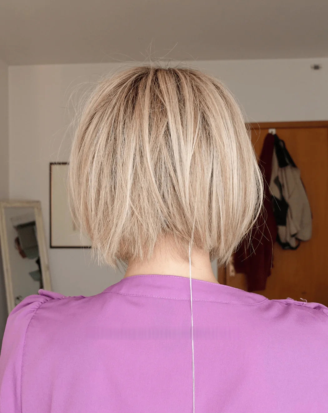 SING MONO PART - center parting, natural hairline